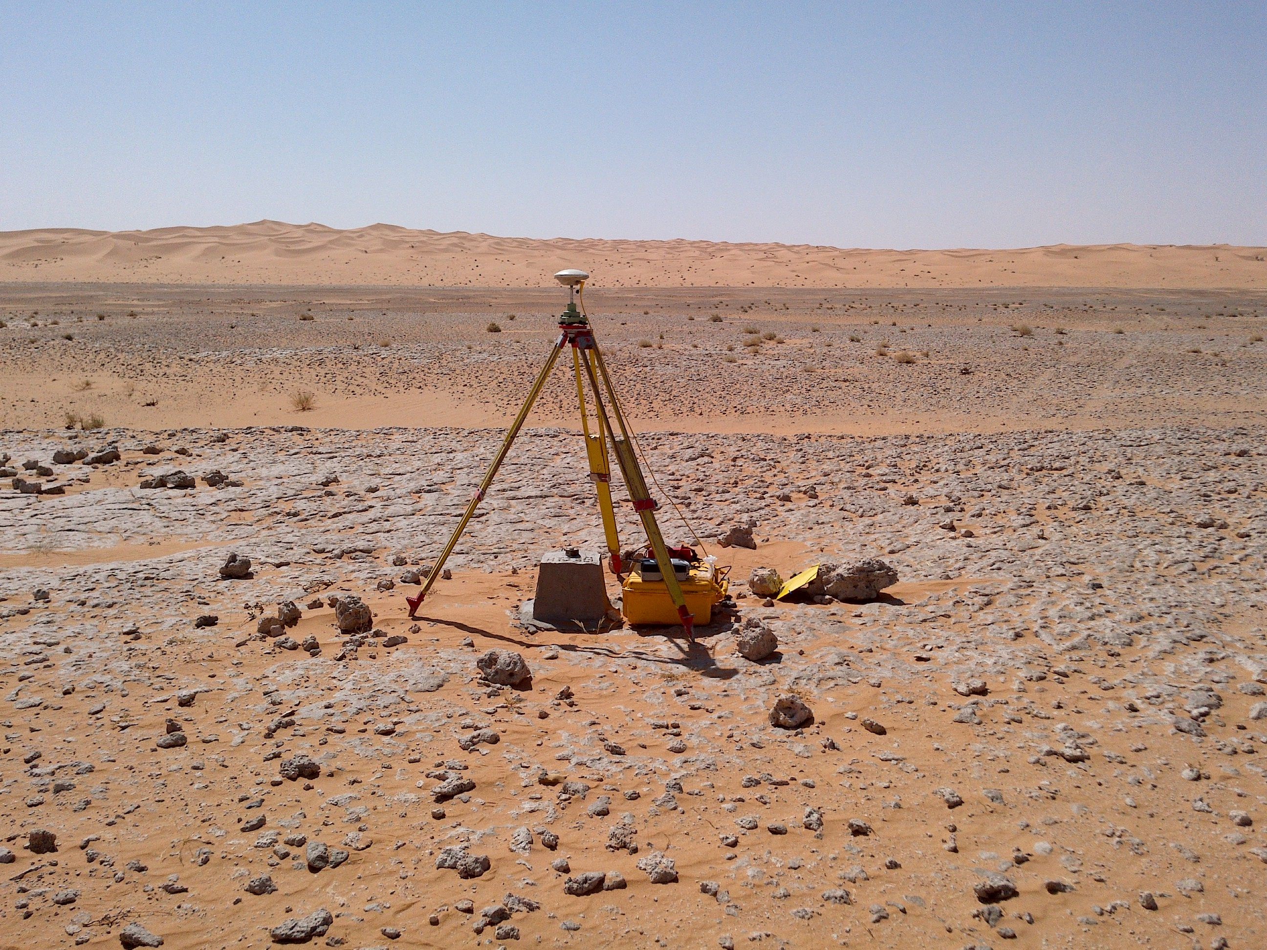 Équipement de géodésie de précision